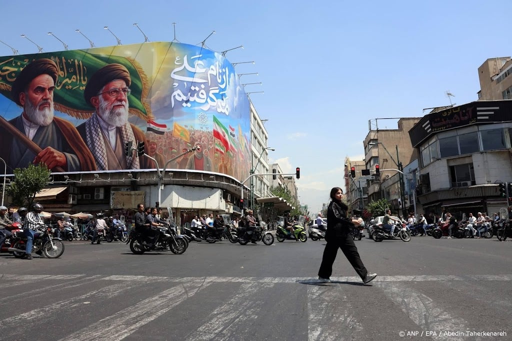 Uitvaartplechtigheden Ali Khamenei van 4 tot en met 9 juli