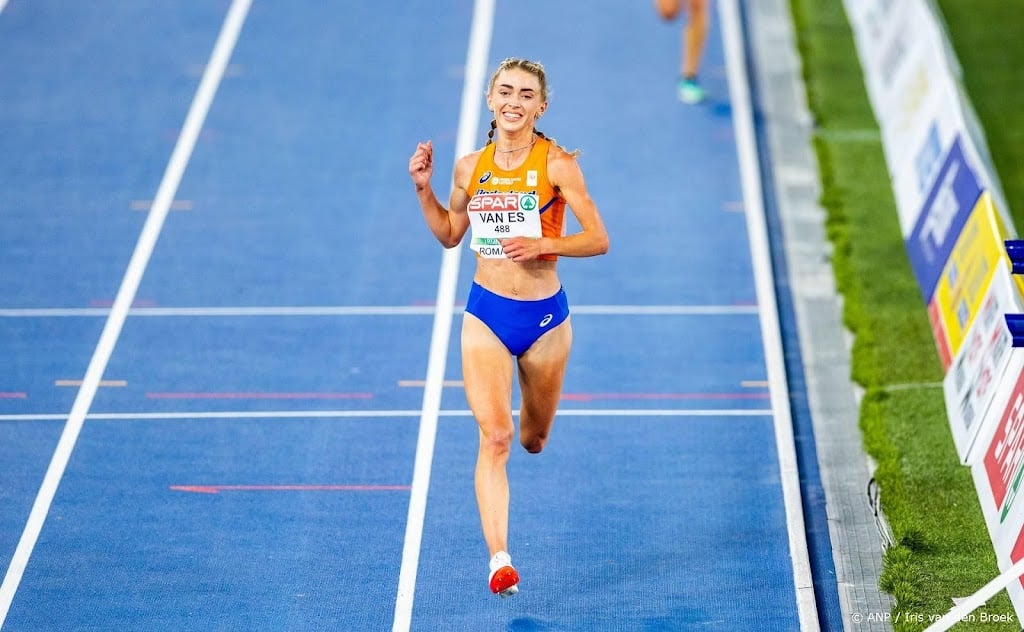 Atlete Van Es verovert eerste Nederlandse titel op 10.000 meter