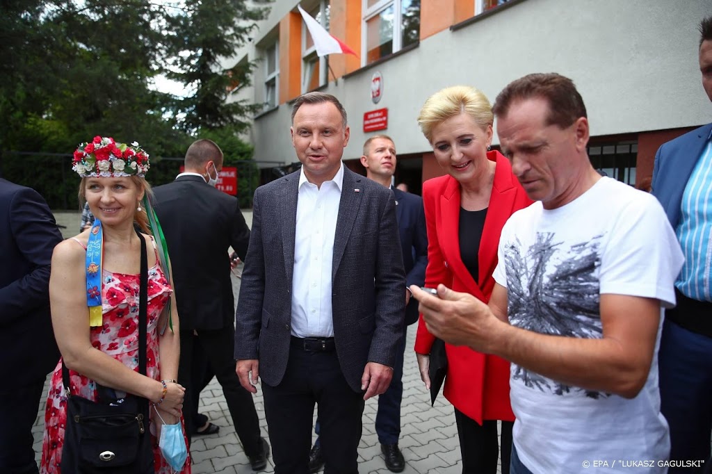 'Conservartieve Andrzesj Duda herkozen in Poolse verkiezingen'