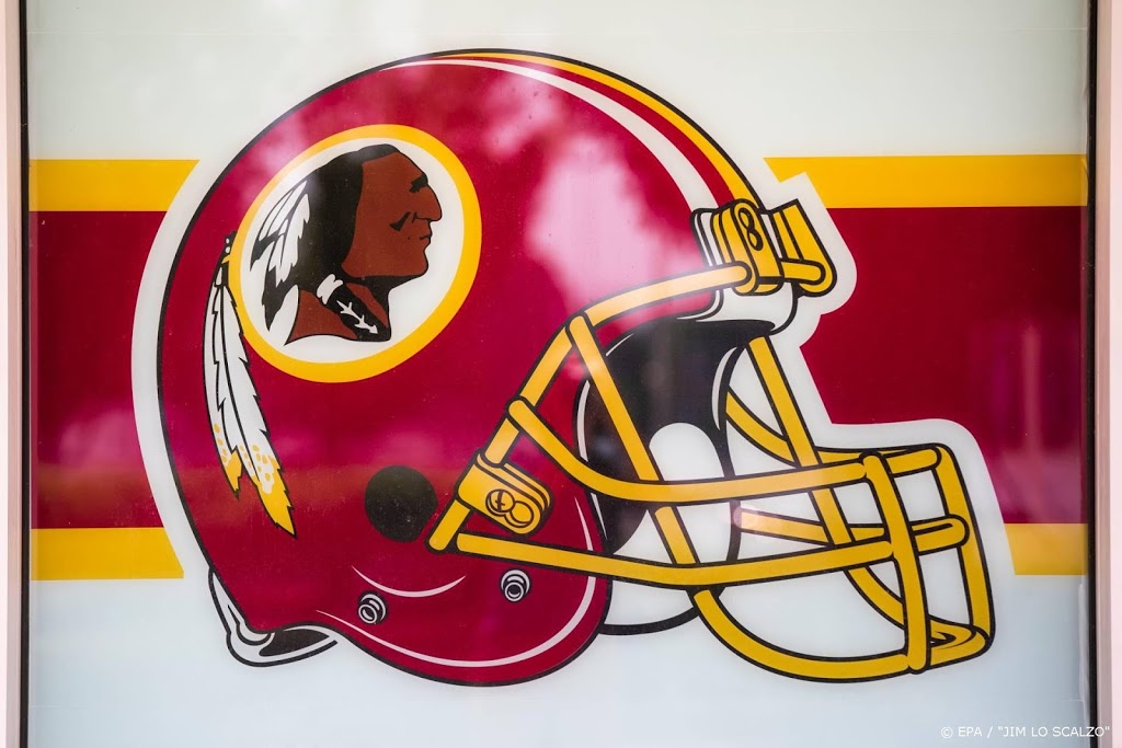 American footballclub Redskins gaat na naam ook logo aanpassen