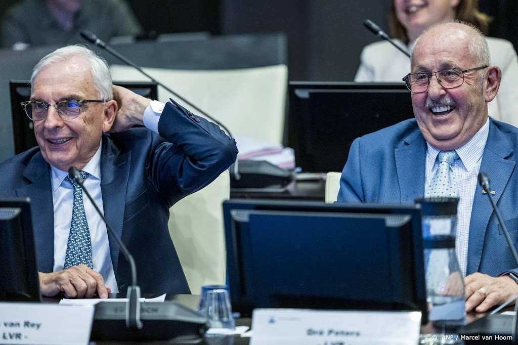 Raad Roermond installeert omstreden Jos van Rey als wethouder