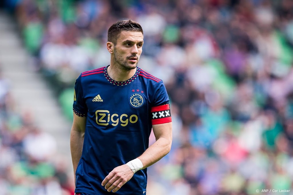 'Ontevreden' Tadic meldt zich weer bij Ajax