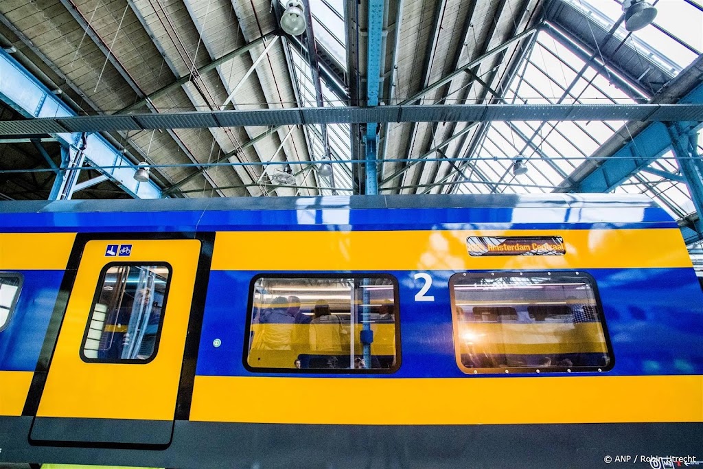 Treinverkeer rond Amersfoort vanaf zaterdag twee weken plat 