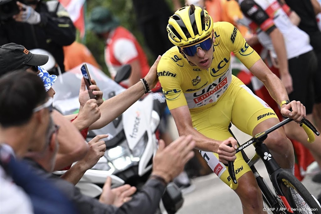Rennersvakbond onderneemt stappen tegen 'chipsgooier' in Tour