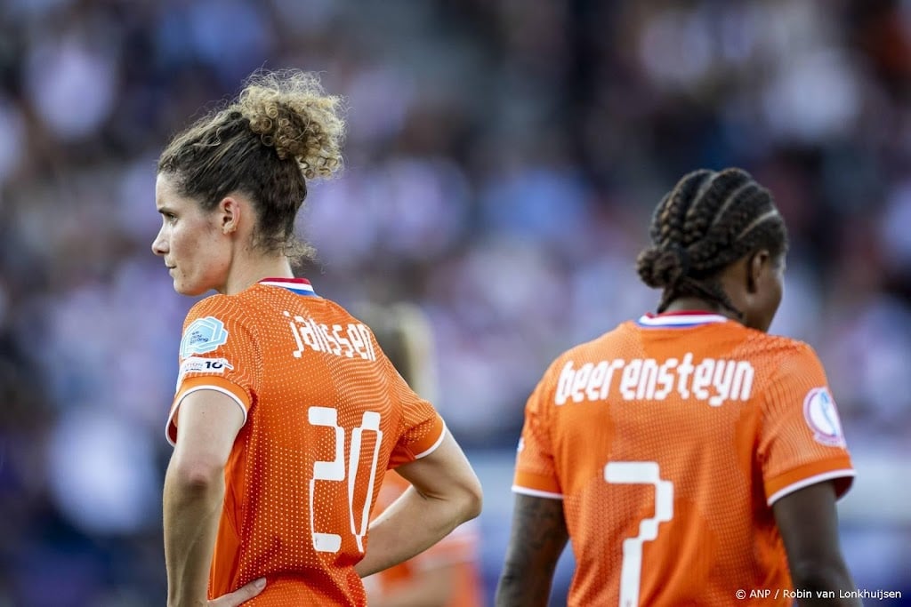 Voetbalsters met flink gewijzigde ploeg in EK-duel met Frankrijk