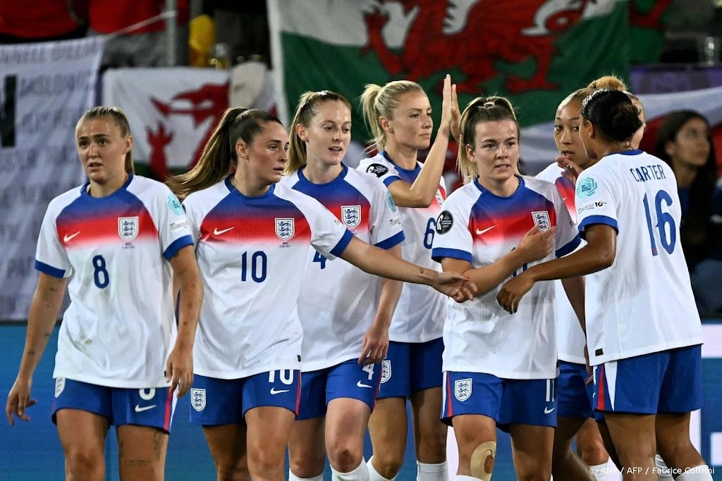Wiegman met Engeland door op EK na ruime zege op Wales