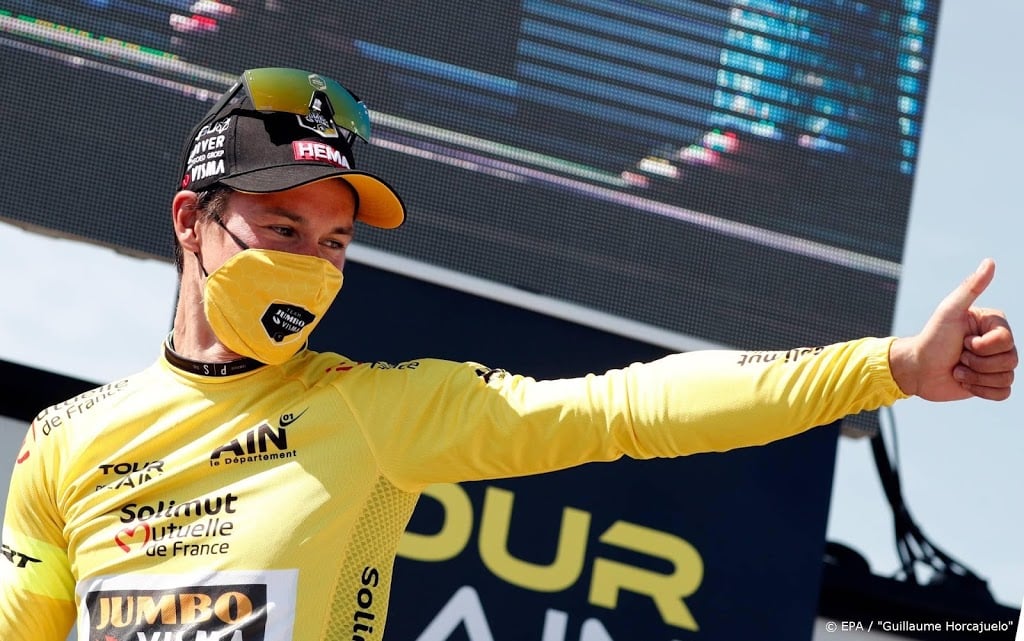 Wielrenner Roglic grijpt met fraaie zege macht in Dauphiné 