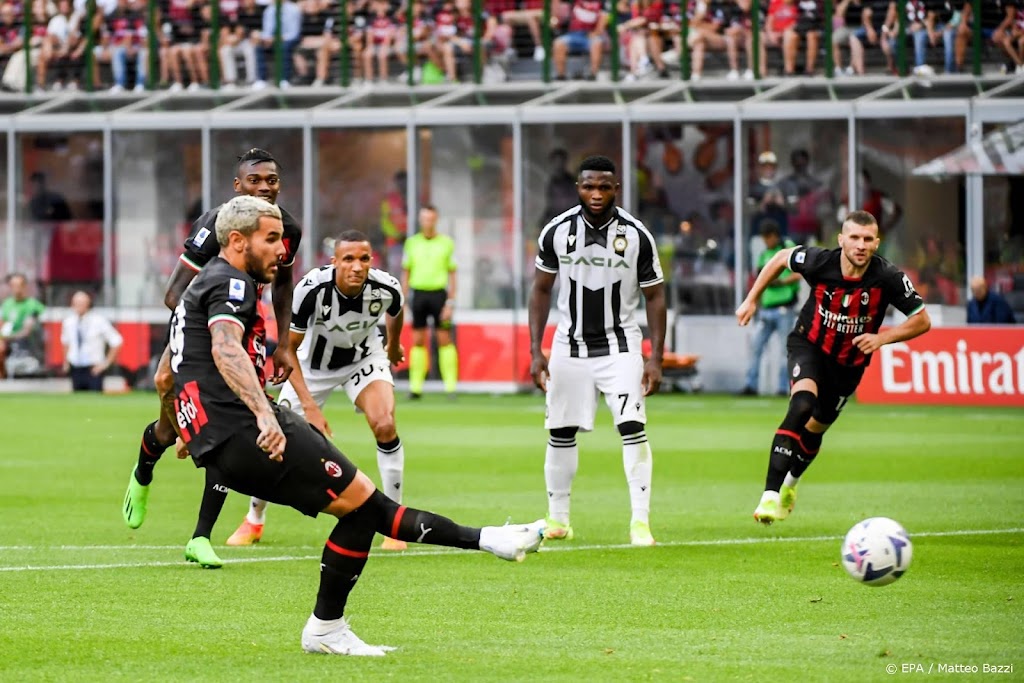 Regerend landskampioen AC Milan begint seizoen met zege
