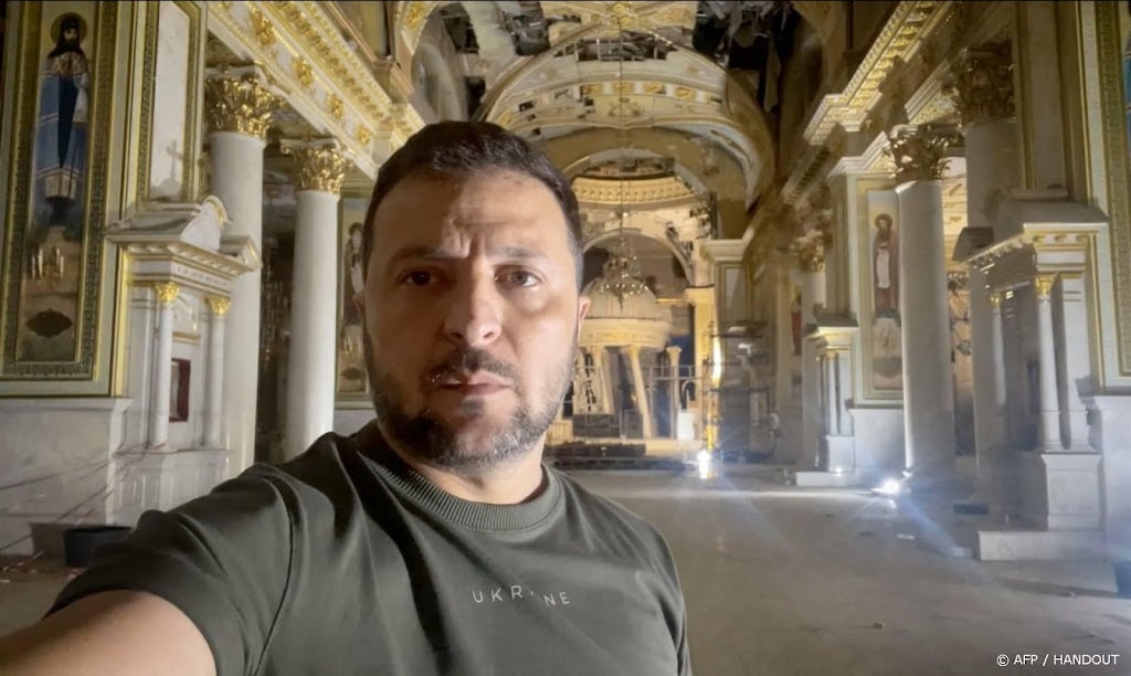 Zelensky bedankt Nederland voor oorlogssteun