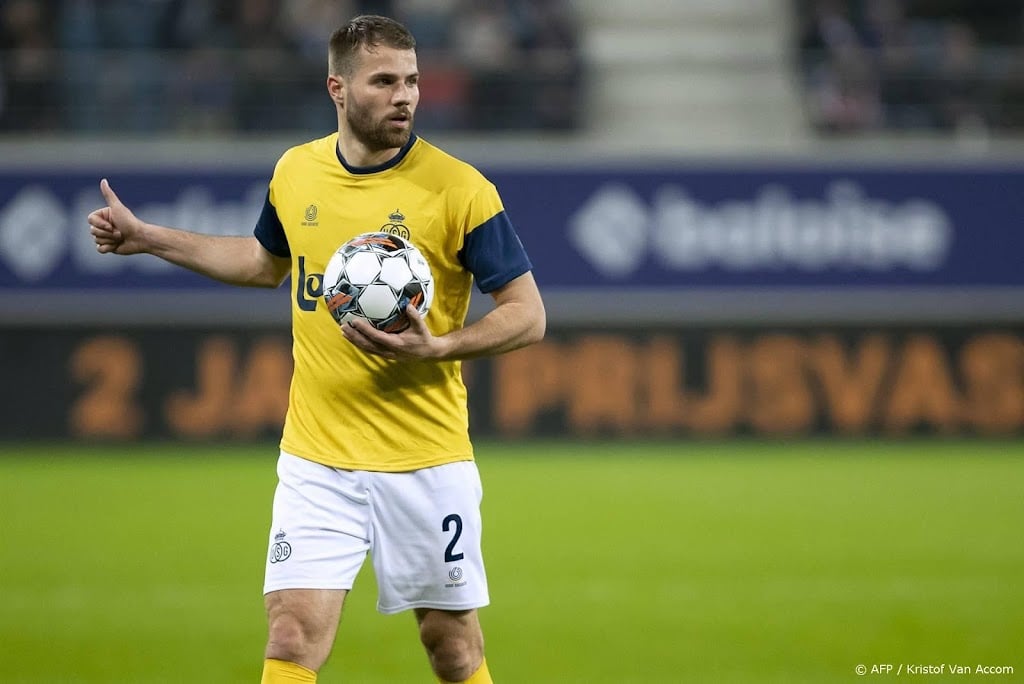Feyenoord start met Nieuwkoop en Timber aan de competitie