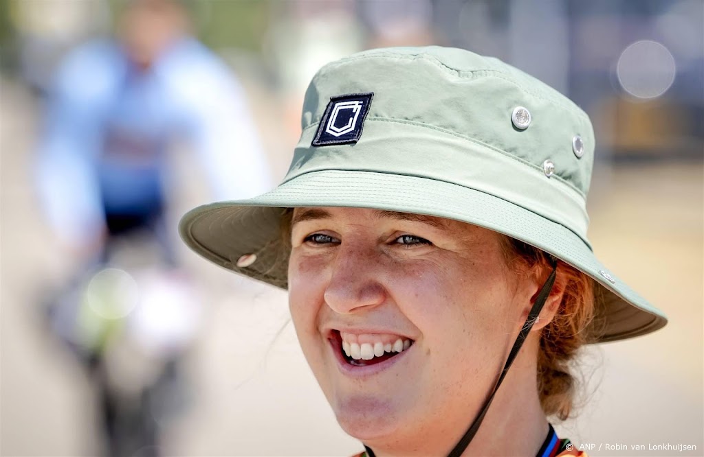 Laura Smulders pakt zilver op WK BMX, Veenstra ten val in finale