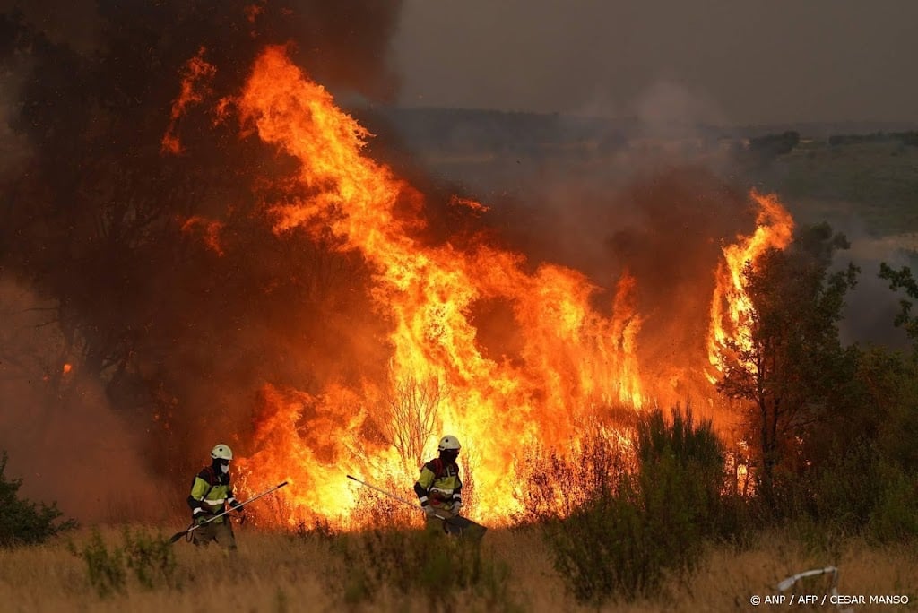 Spanje bestrijdt met moeite tal van natuurbranden
