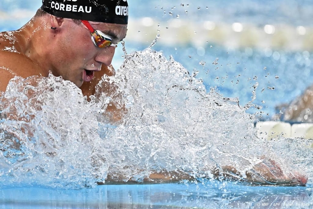 Corbeau zwemt naar EK-zilver op 200 meter schoolslag