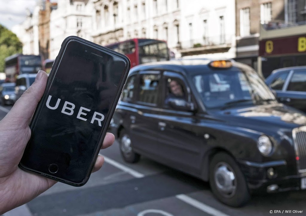 Uber moet van rechter chauffeurs in dienst nemen