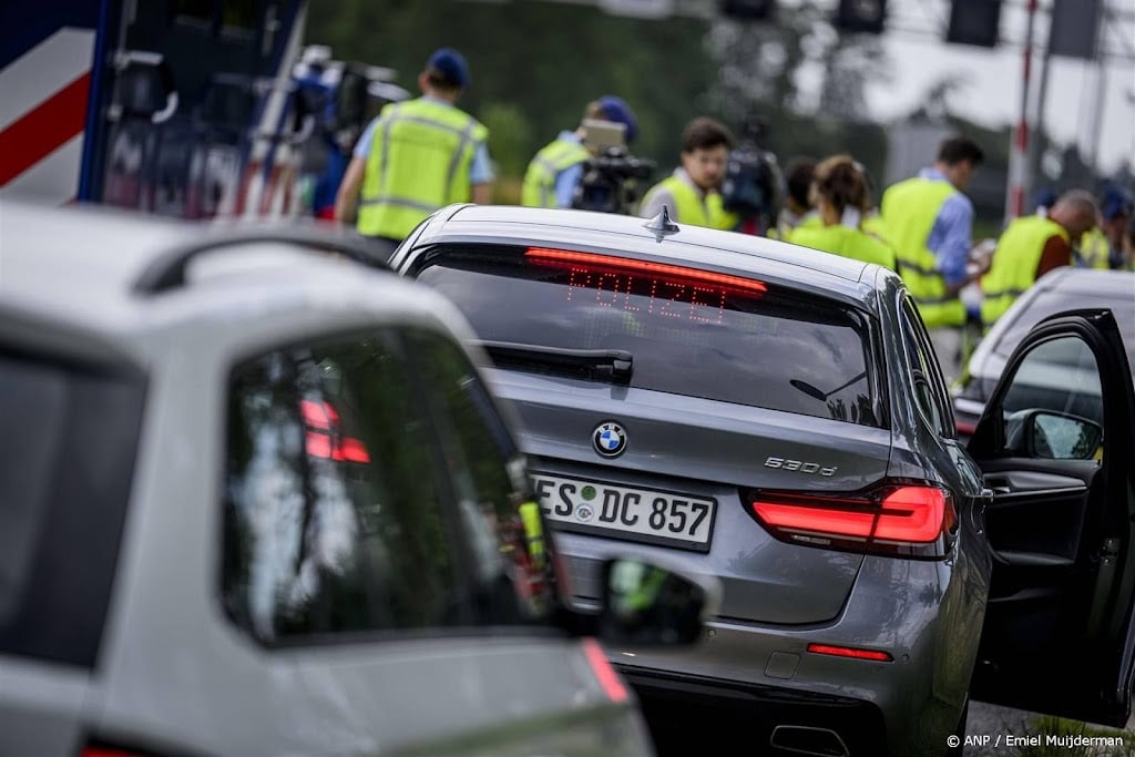 Maandag drukte verwacht op wegen bij de grens om Duitse controles