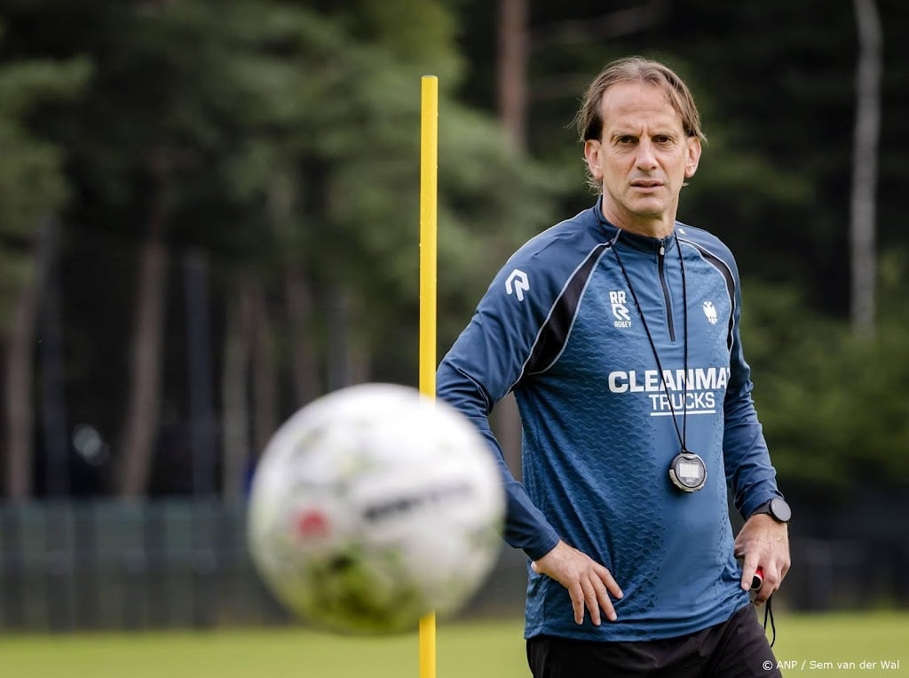 Duitse trainer Rehm gelooft in goede toekomst Vitesse