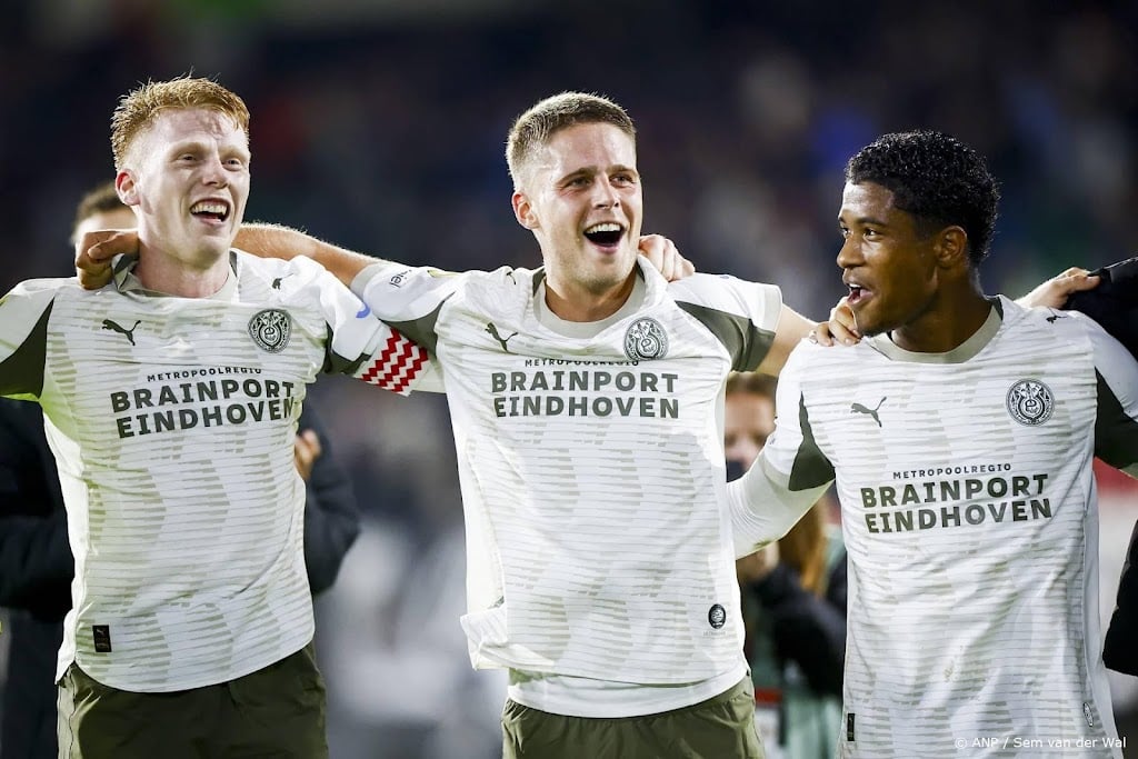 PSV in vermakelijk en spectaculair duel met 5-3 langs NEC
