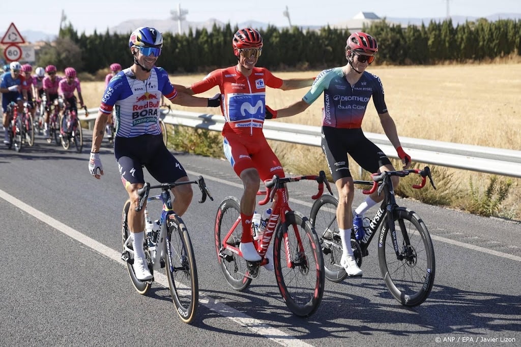 Wielrenner Mas wint Vuelta, eerste Spaanse winnaar sinds 2014