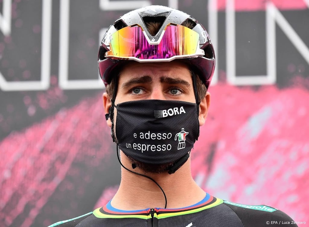 Sagan na drie tweede plaatsen ritwinnaar in Giro