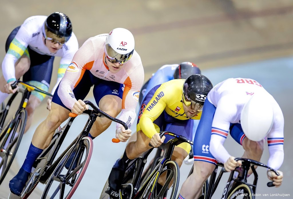 Lavreysen en Hoogland op WK baan naar halve finales keirin
