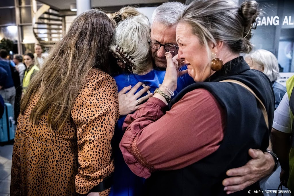 Tweede repatriëringsvlucht uit Israël geland op Eindhoven 