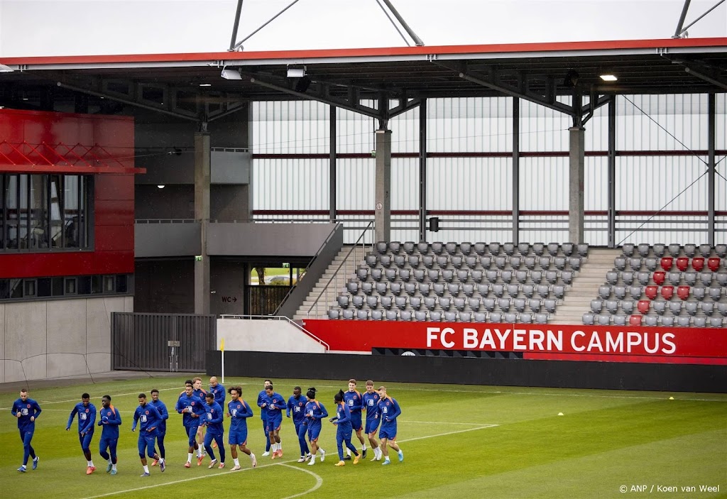 Oranje met fitte selectie op laatste training voor Duitsland 