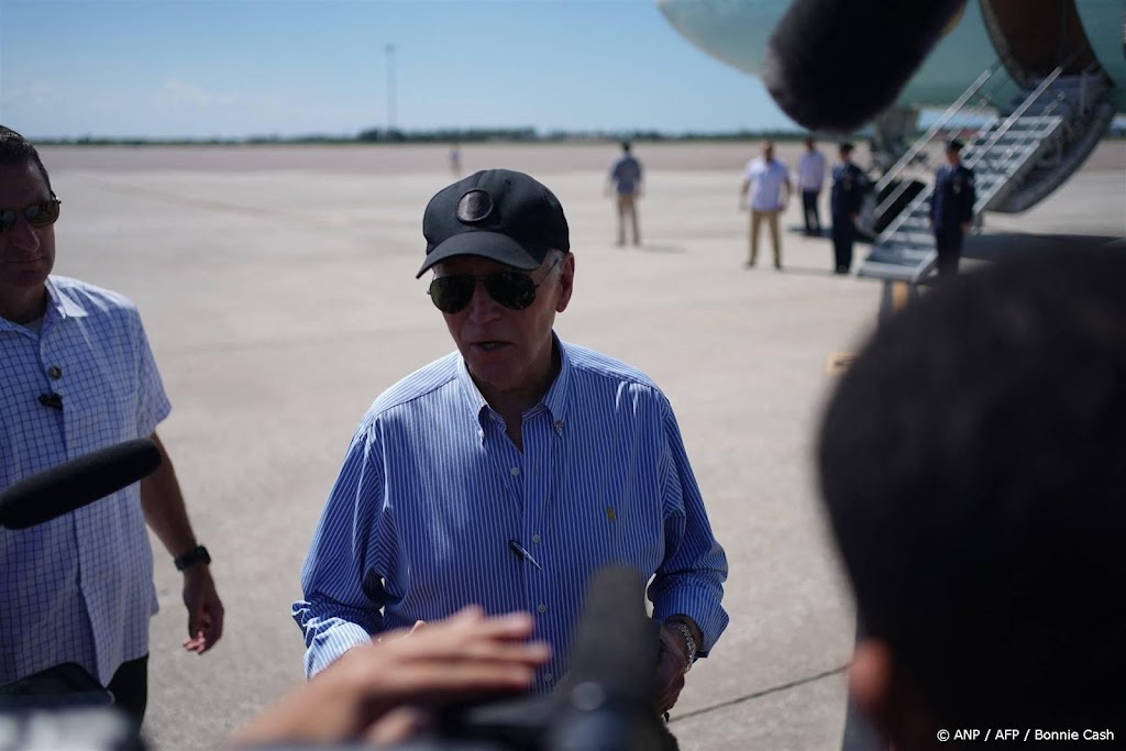 Biden biedt 612 miljoen dollar hulp om schade orkanen zuiden VS