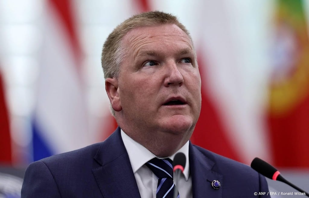 Eurocommissaris: agressie tegen politici gevaar voor democratie  