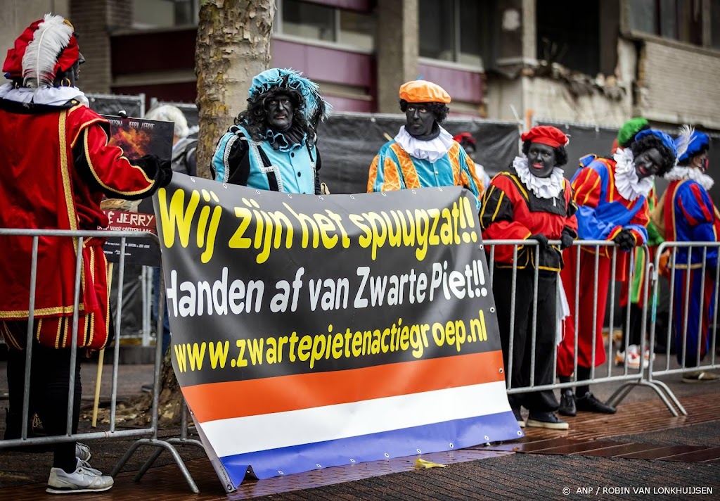 Aanhoudingen bij komst Sint in Breda, intocht bleef elders rustig