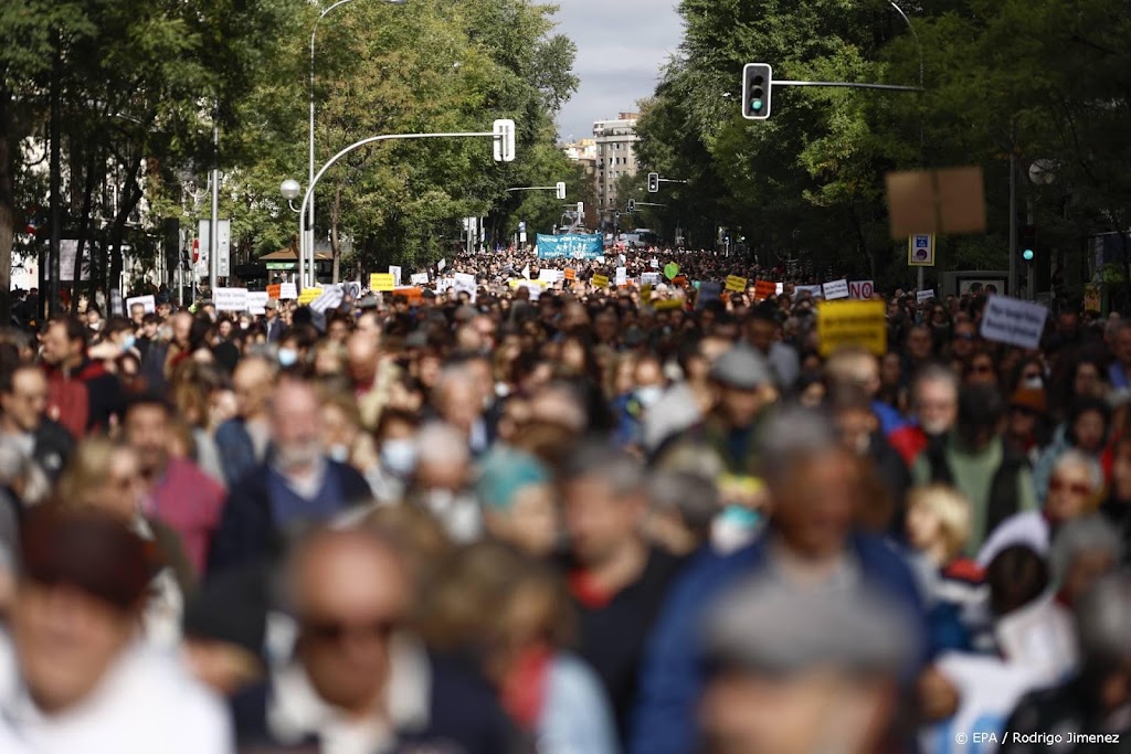 200.000 mensen demonstreren in Madrid voor betere gezondheidszorg