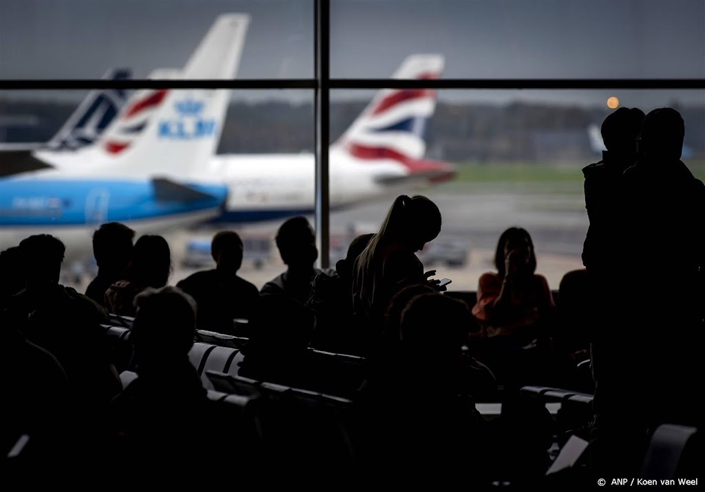 Schiphol: veel minder ultrafijnstof in lucht na test met apparaat