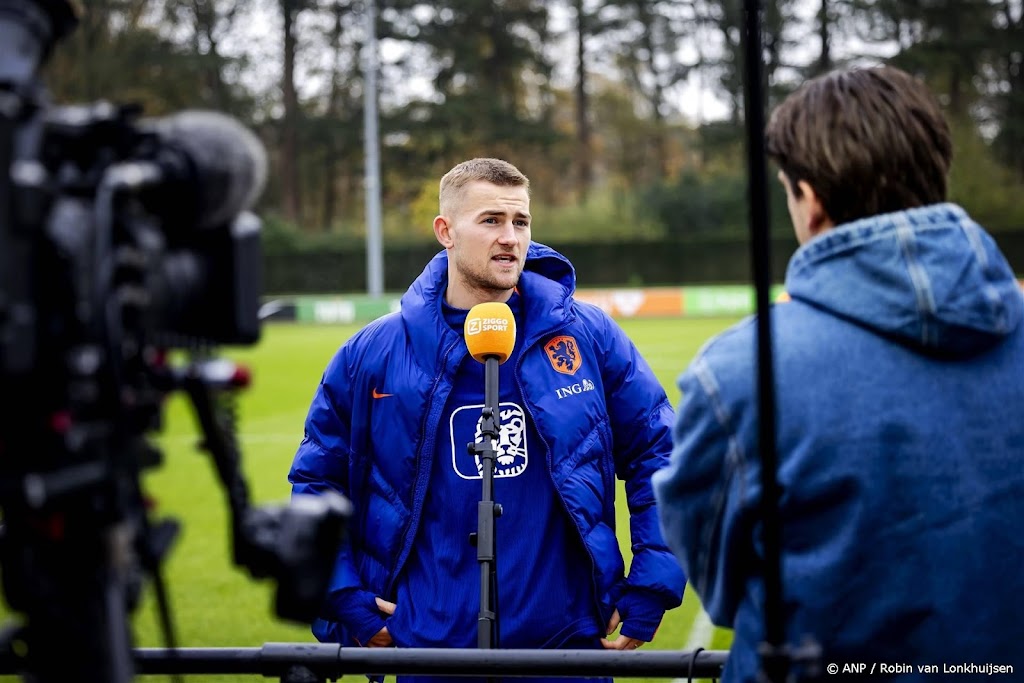 De Ligt moet bij Oranje opnieuw wachten op zijn kans