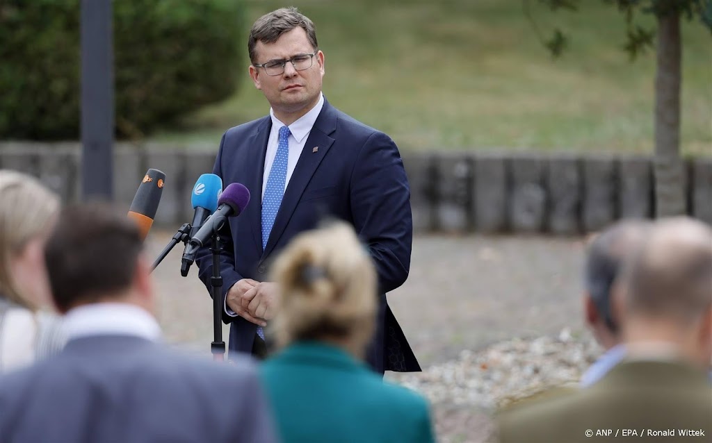 Litouwse minister: Duitse basis ondanks tegenvallers op tijd af