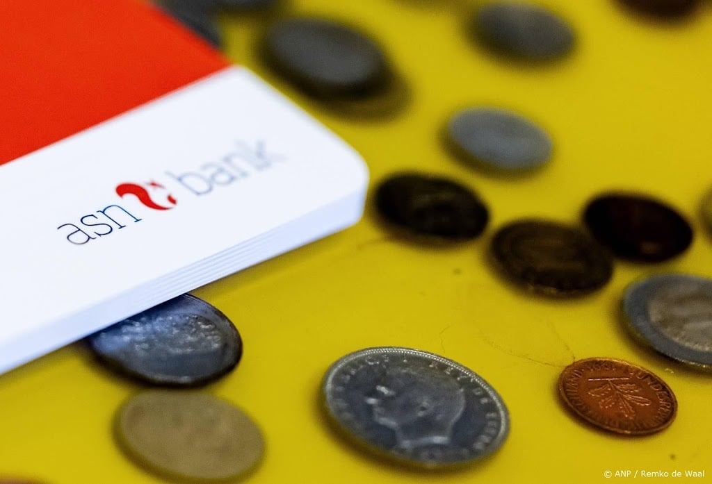 ASN Bank gaat nog eens honderden banen schrappen