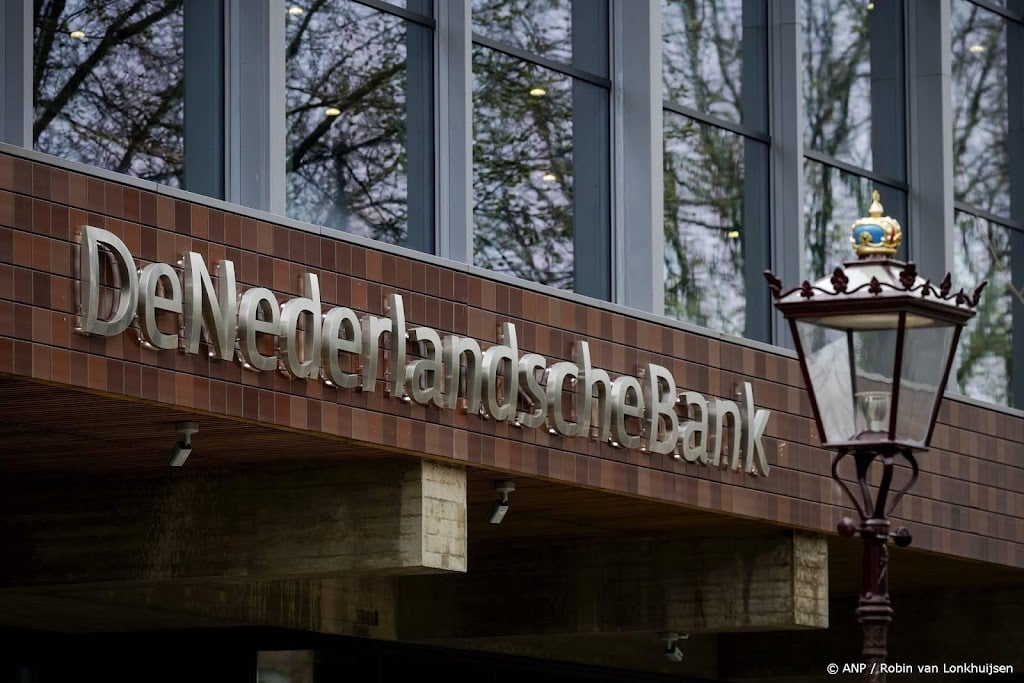 Ruim helft huishoudens heeft vertrouwen in financiële sector