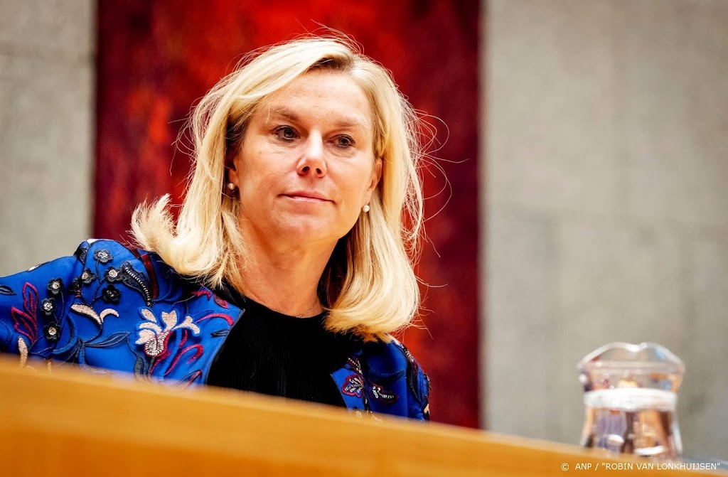 Kaag: deal VS en China zou eerste stap zijn