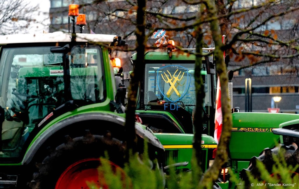 Boeren hinderen reizigers Eindhoven Airport