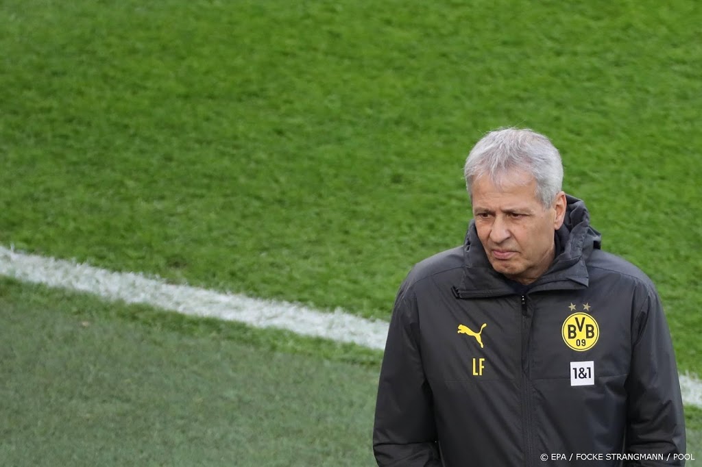 Trainer Favre onder druk na 'zwarte dag' voor Dortmund
