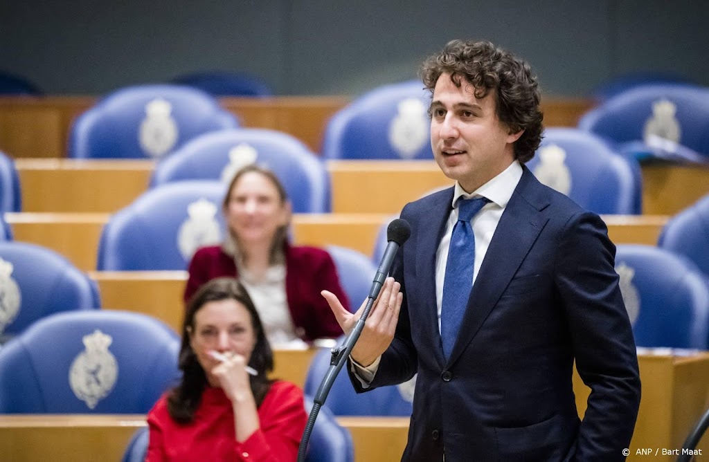 PvdA en GL: belastingafspraken openbaar en verbod trustkantoren