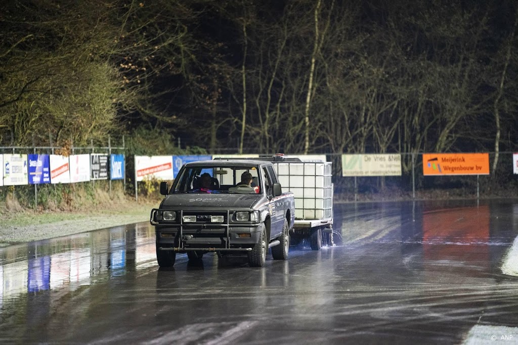 IJsclubs door het hele land open voor eerste meters op natuurijs