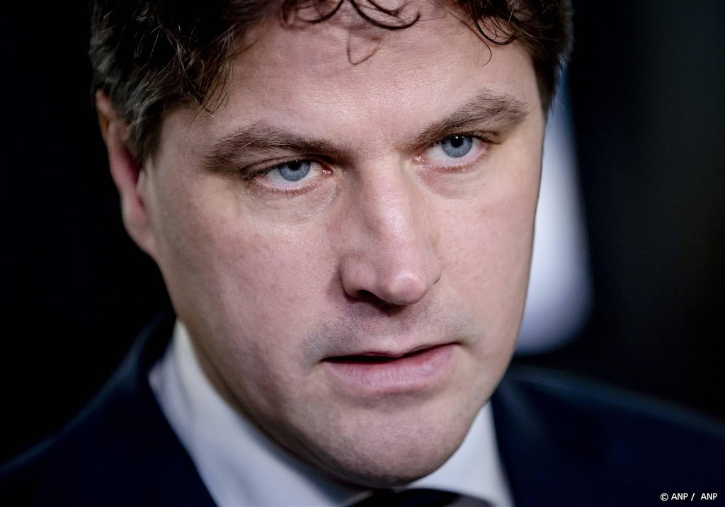 Bontenbal: naïef dat PVV minder radicaal wordt door samenwerking