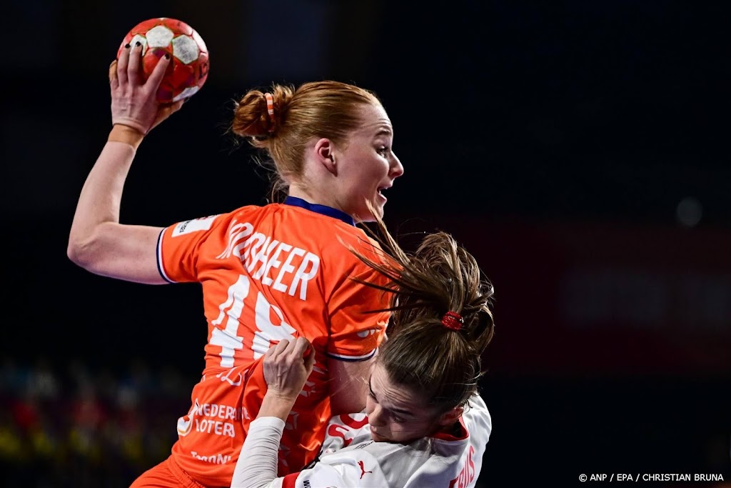 Handbalsters zesde op EK na nipte nederlaag tegen Zweden