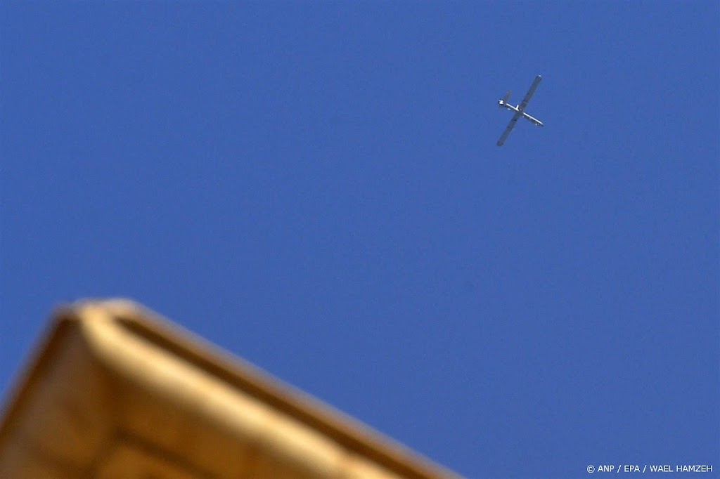 Amerikanen in de ban van onbekende drones en eisen maatregelen