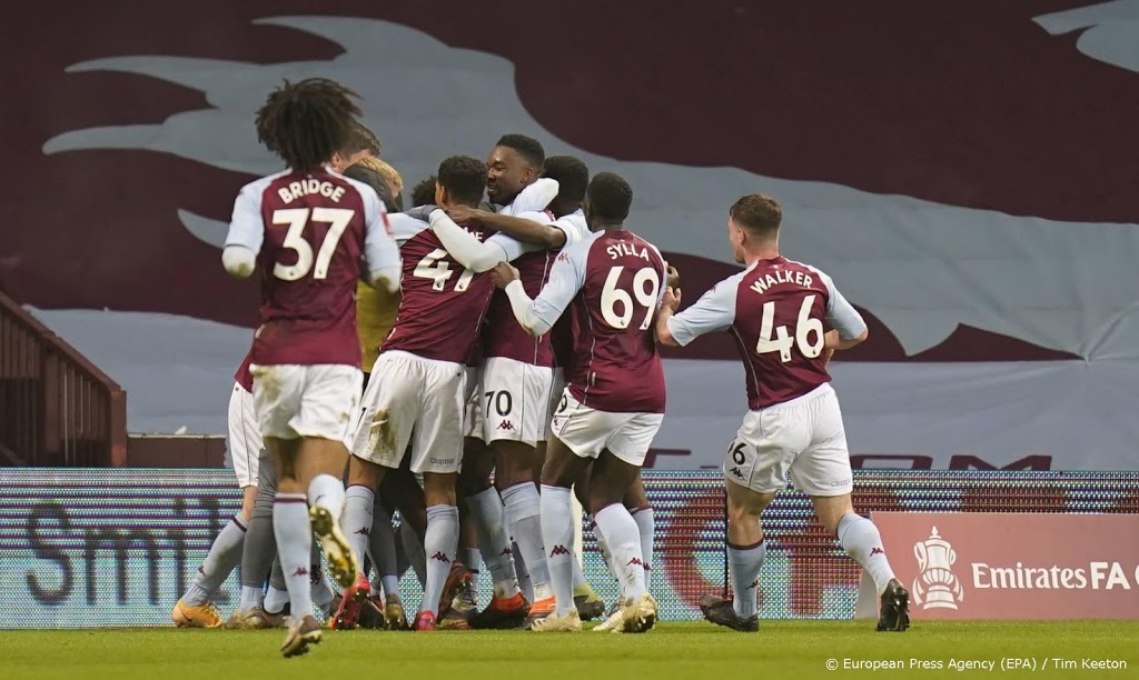 Aston Villa kan vanwege corona niet voetballen tegen Everton