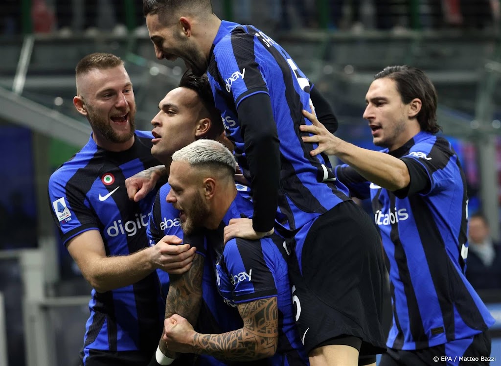 Inter klopt Hellas Verona dankzij vroege treffer Martínez