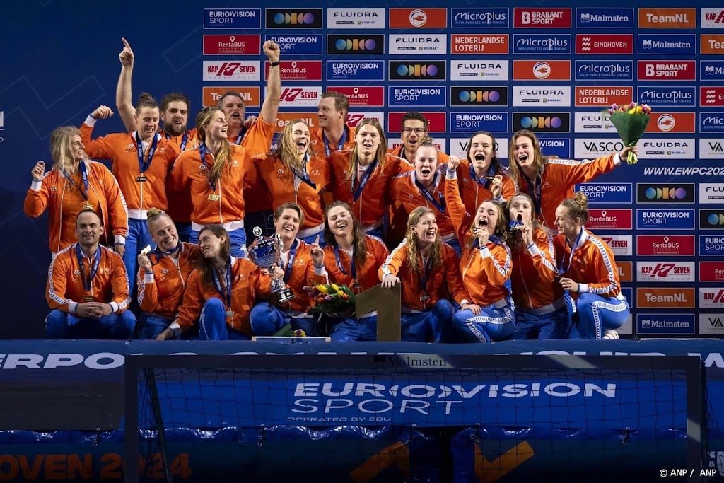 Waterpolosters betwijfelen of ze volgende maand wéér kunnen pieken