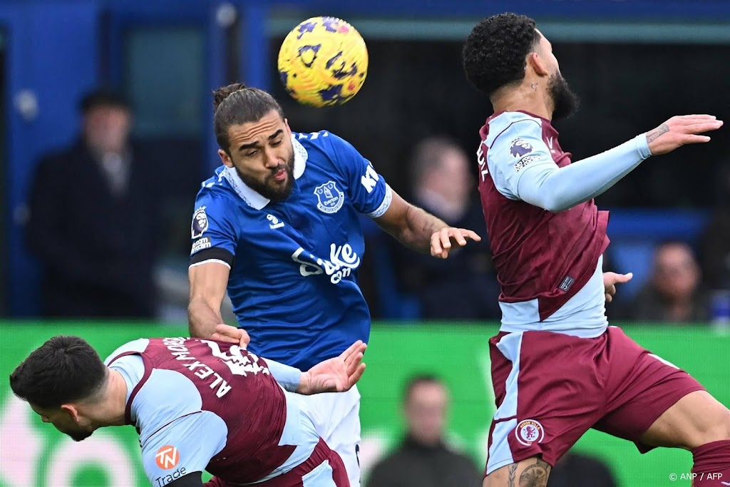 Aston Villa speelt gelijk bij Everton en mist kans op koppositie