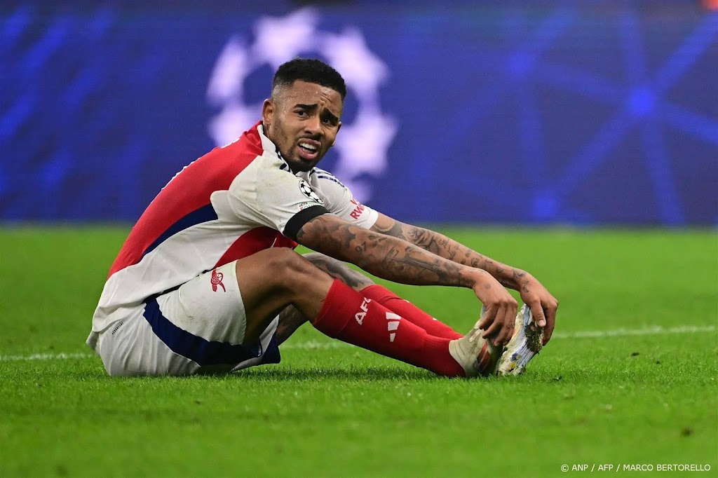 Arsenal lang zonder Gabriel Jesus door kruisbandblessure