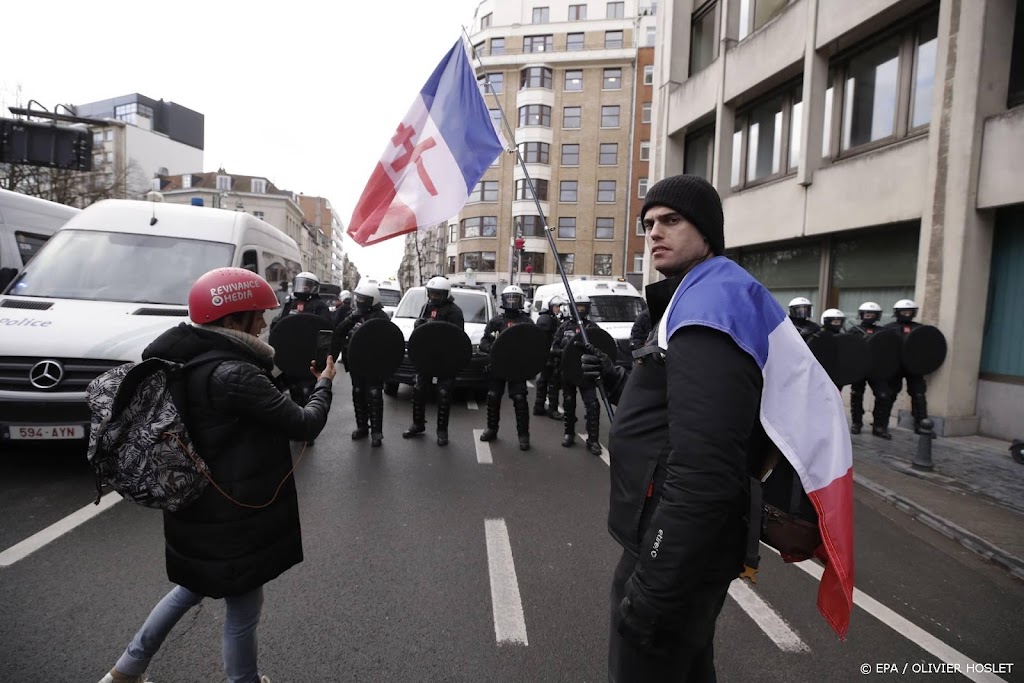 Politie heft blokkades om vrijheidskonvooien rond Brussel op