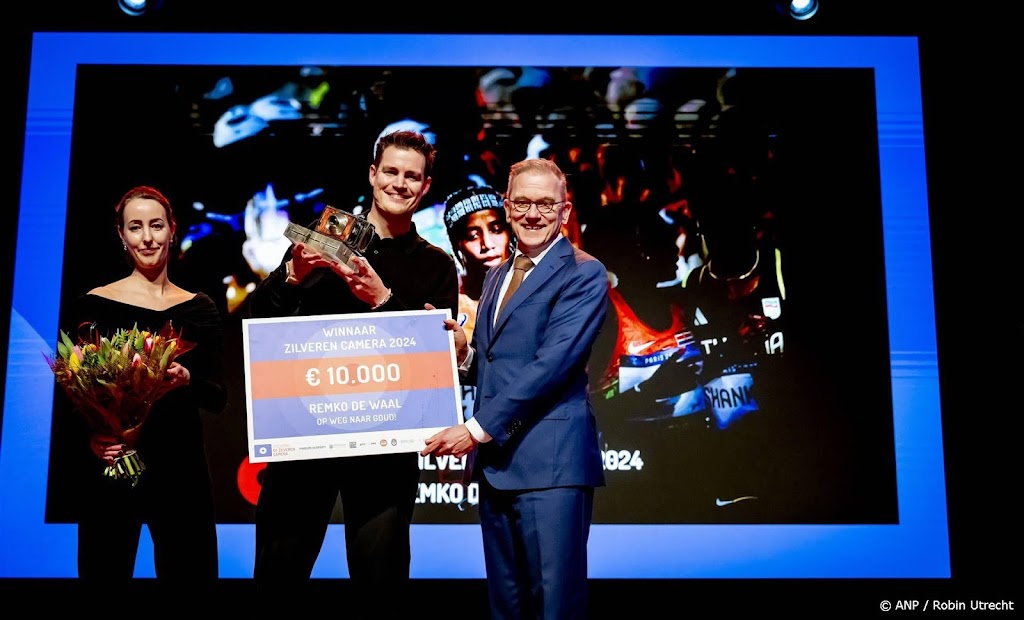Remko de Waal wint Zilveren Camera met foto Sifan Hassan